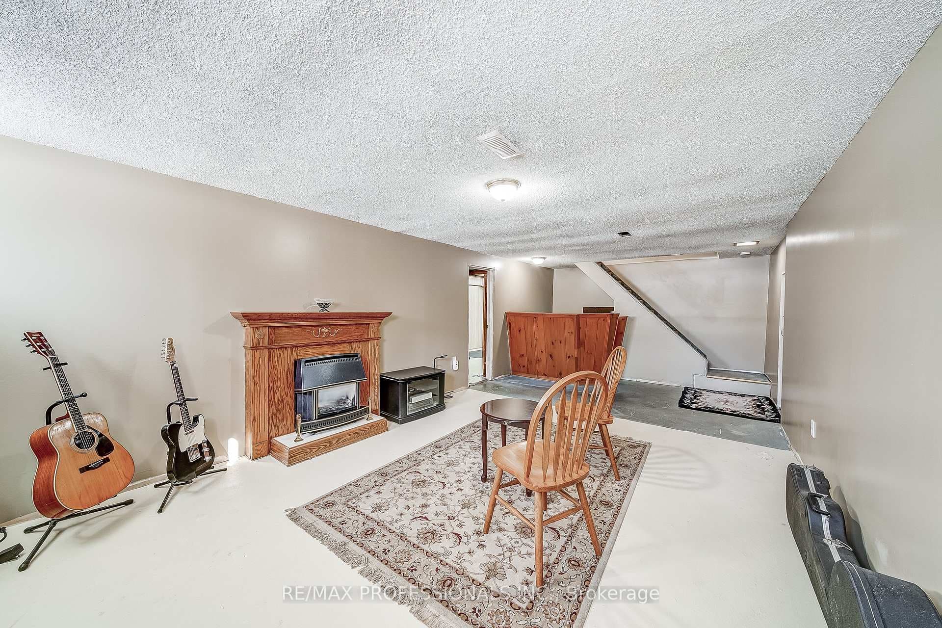 2 Agnes Street photo 27