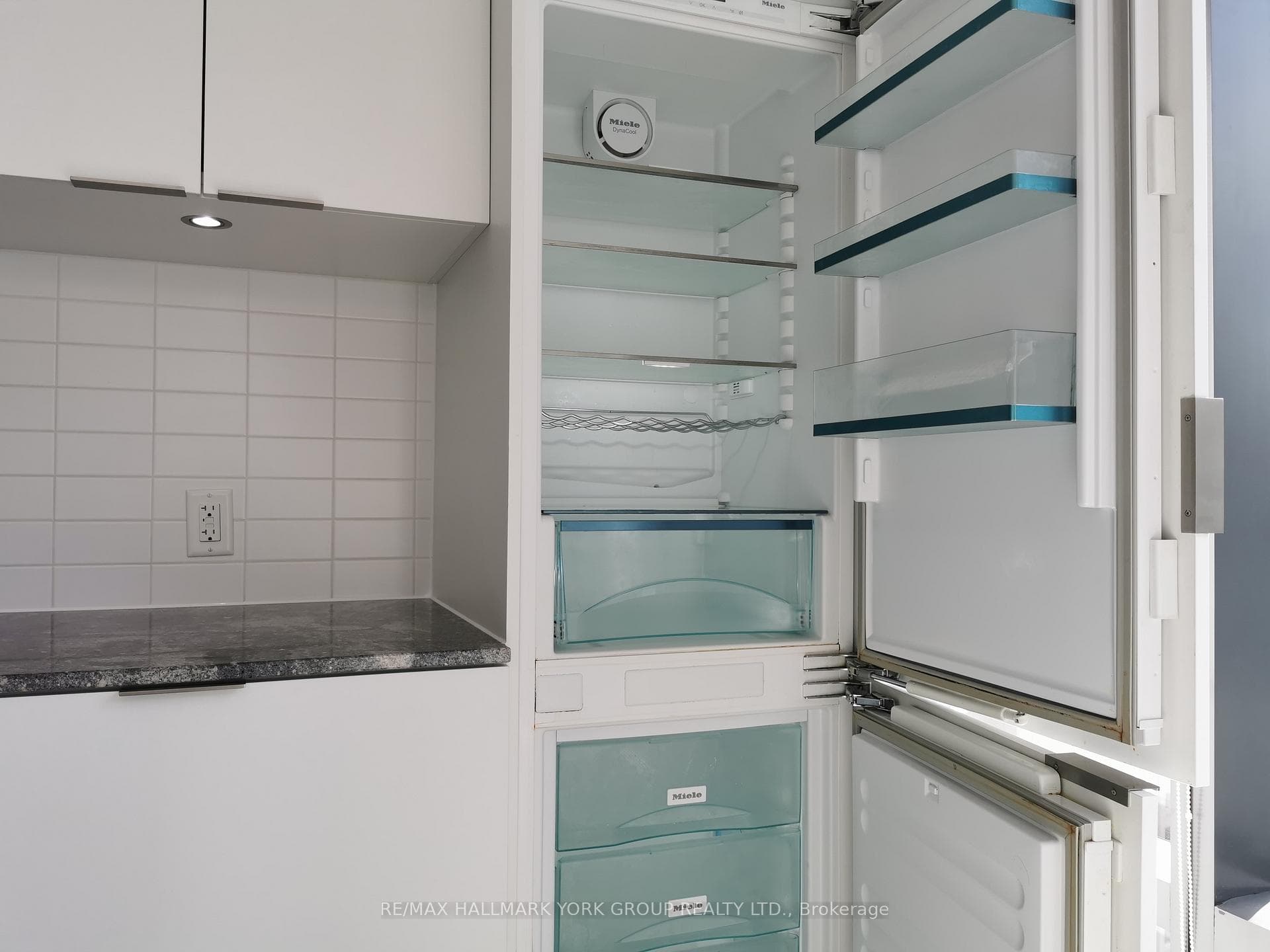 5 St Joseph Street Unit 2005 photo 17