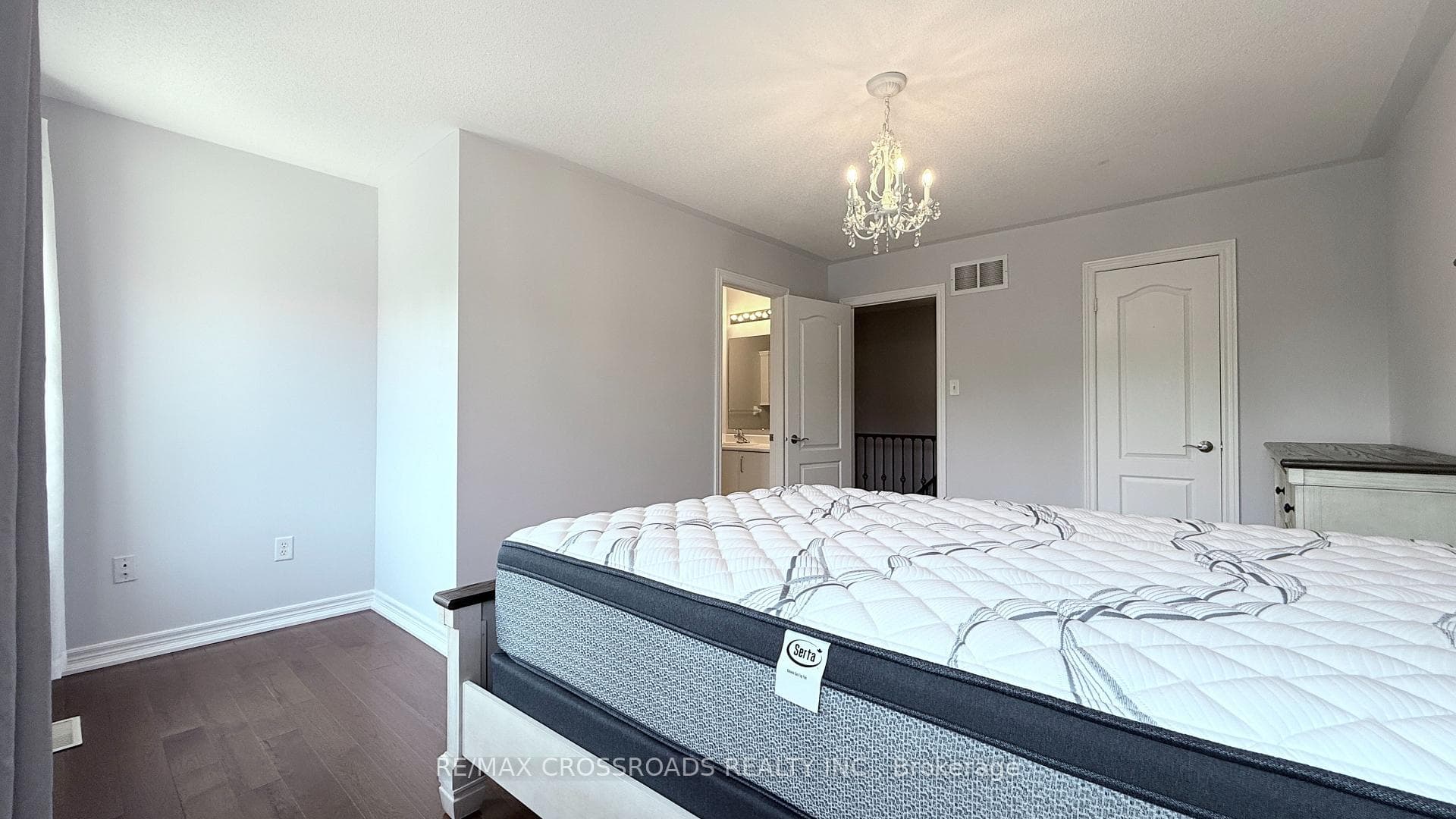 72 Skywood Drive photo 27