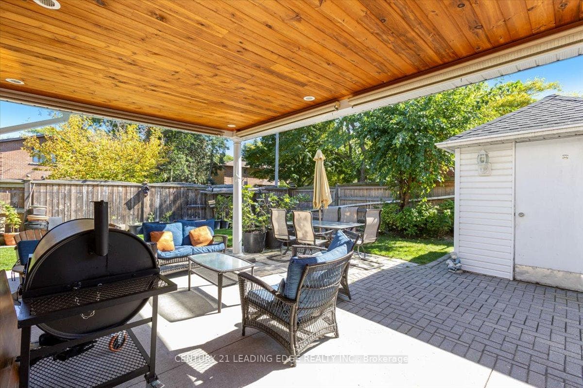 69 PARKINSON Road photo 28