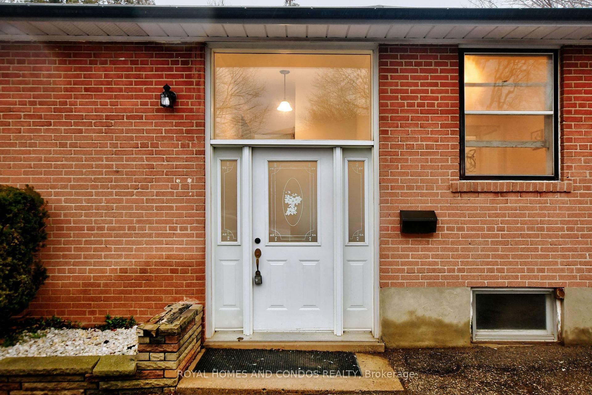 29 Manorwood Road photo 5