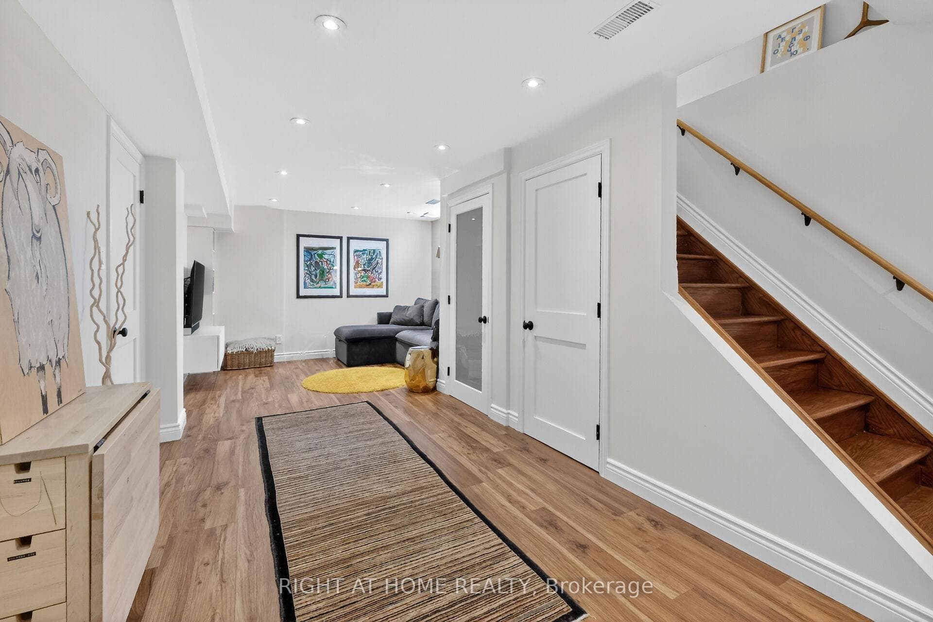 1187 Whiterock Street photo 35