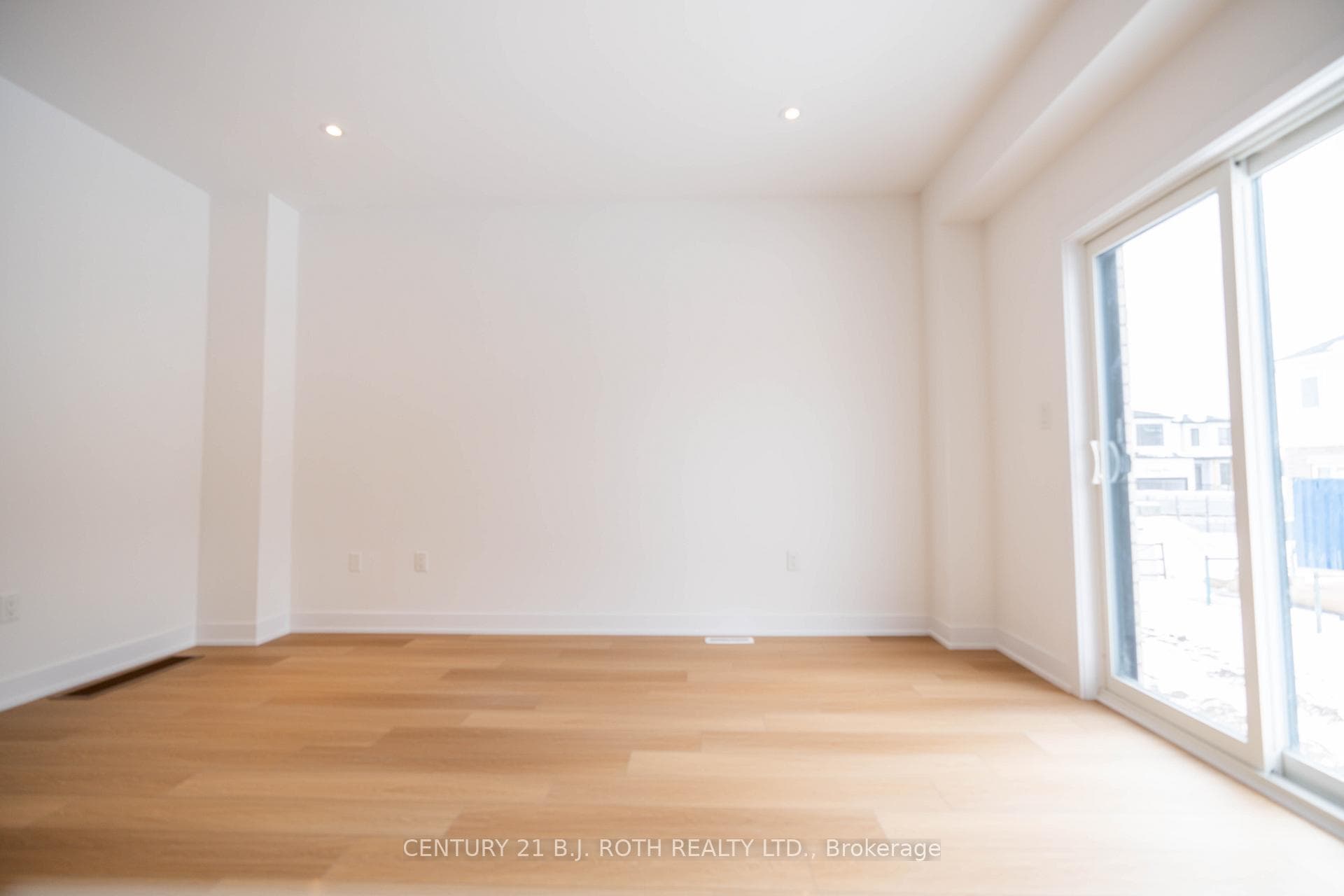 236 PRINCE WILLIAM Way photo 8