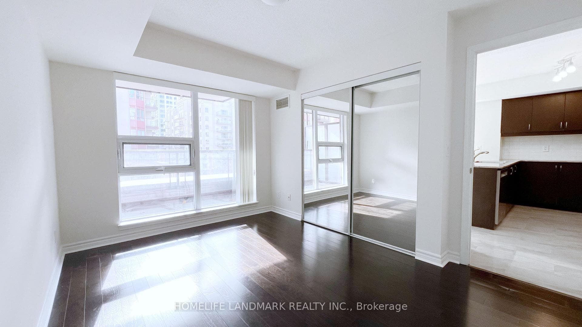 27 Rean Drive Unit 307 photo 6
