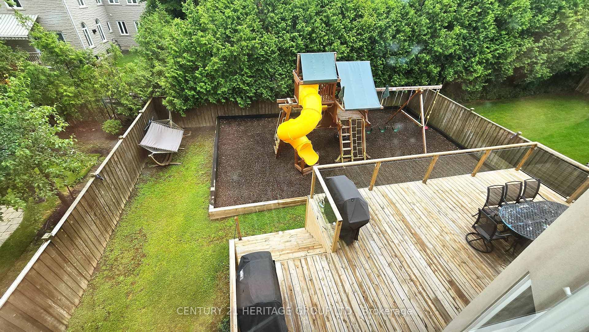 109 Pondview Road photo 38
