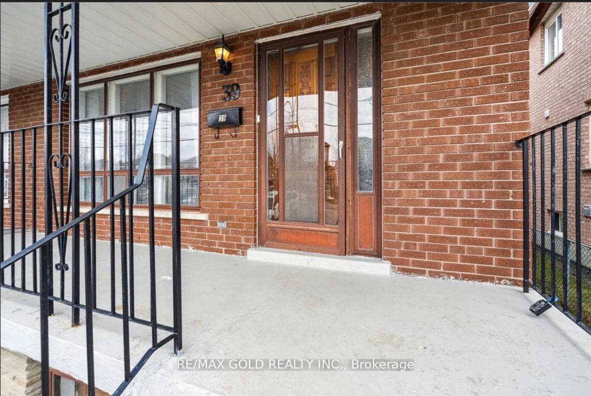 39 Magnolia Avenue photo 3