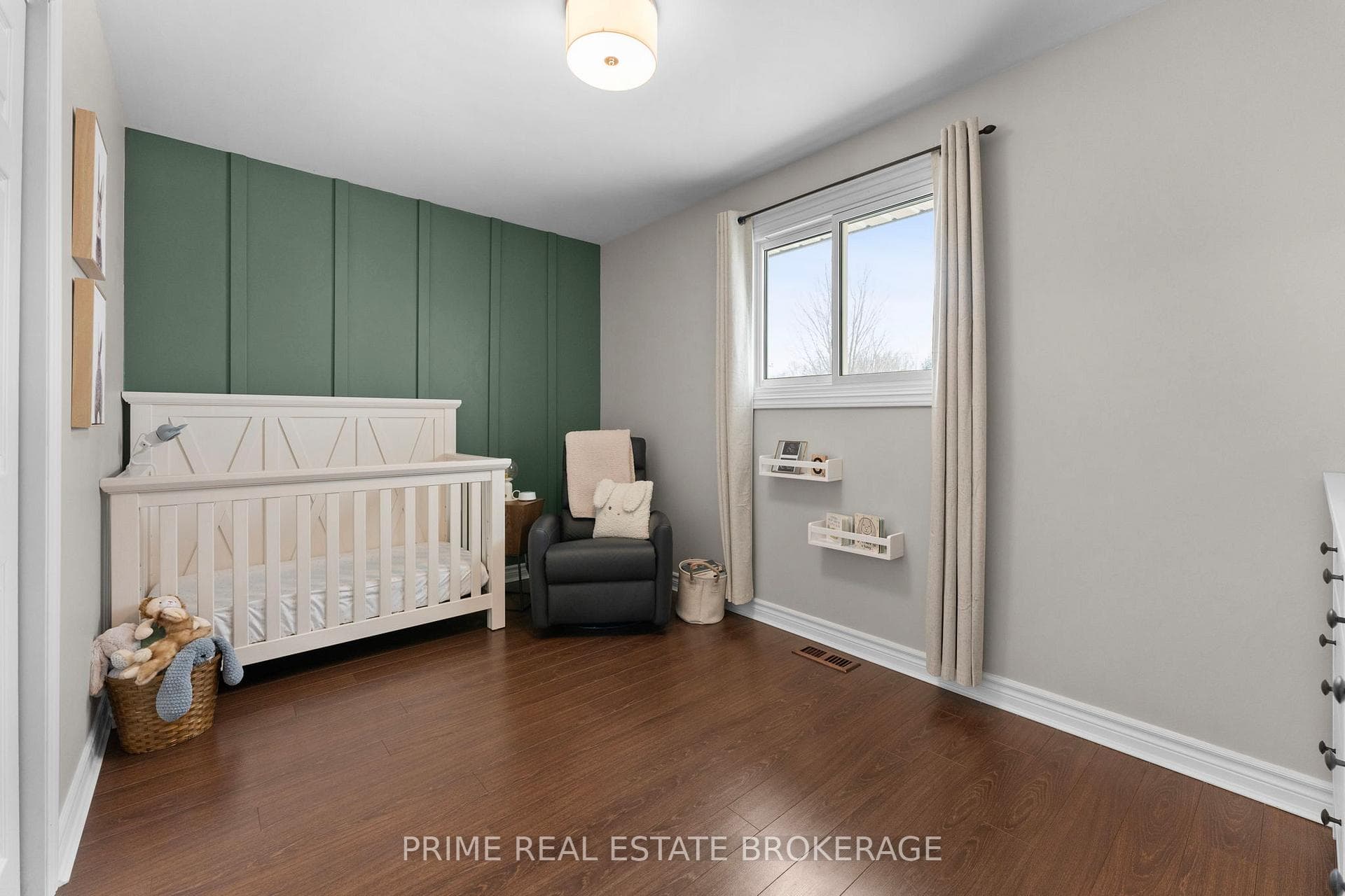 176 Southfield Drive photo 8