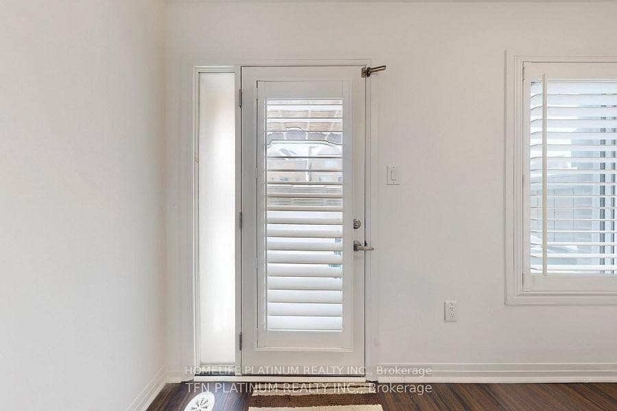 18 Totten Trail photo 2