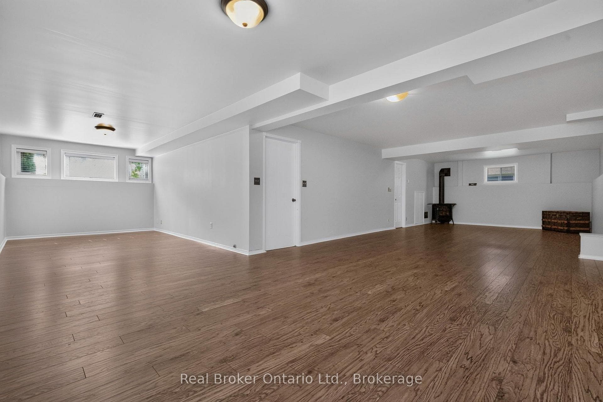 47 Timberland Crescent photo 17