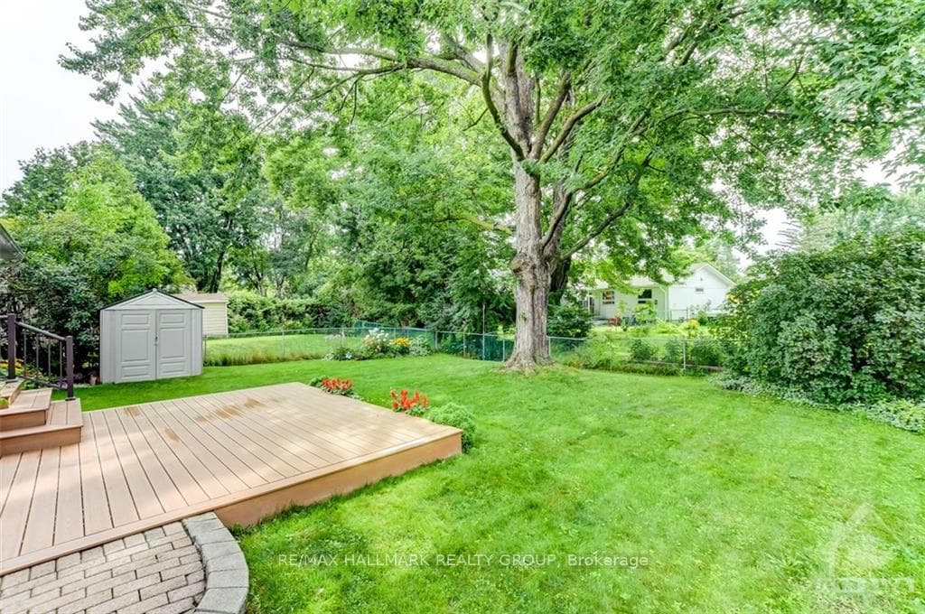 1317 RAINBOW Crescent photo 28