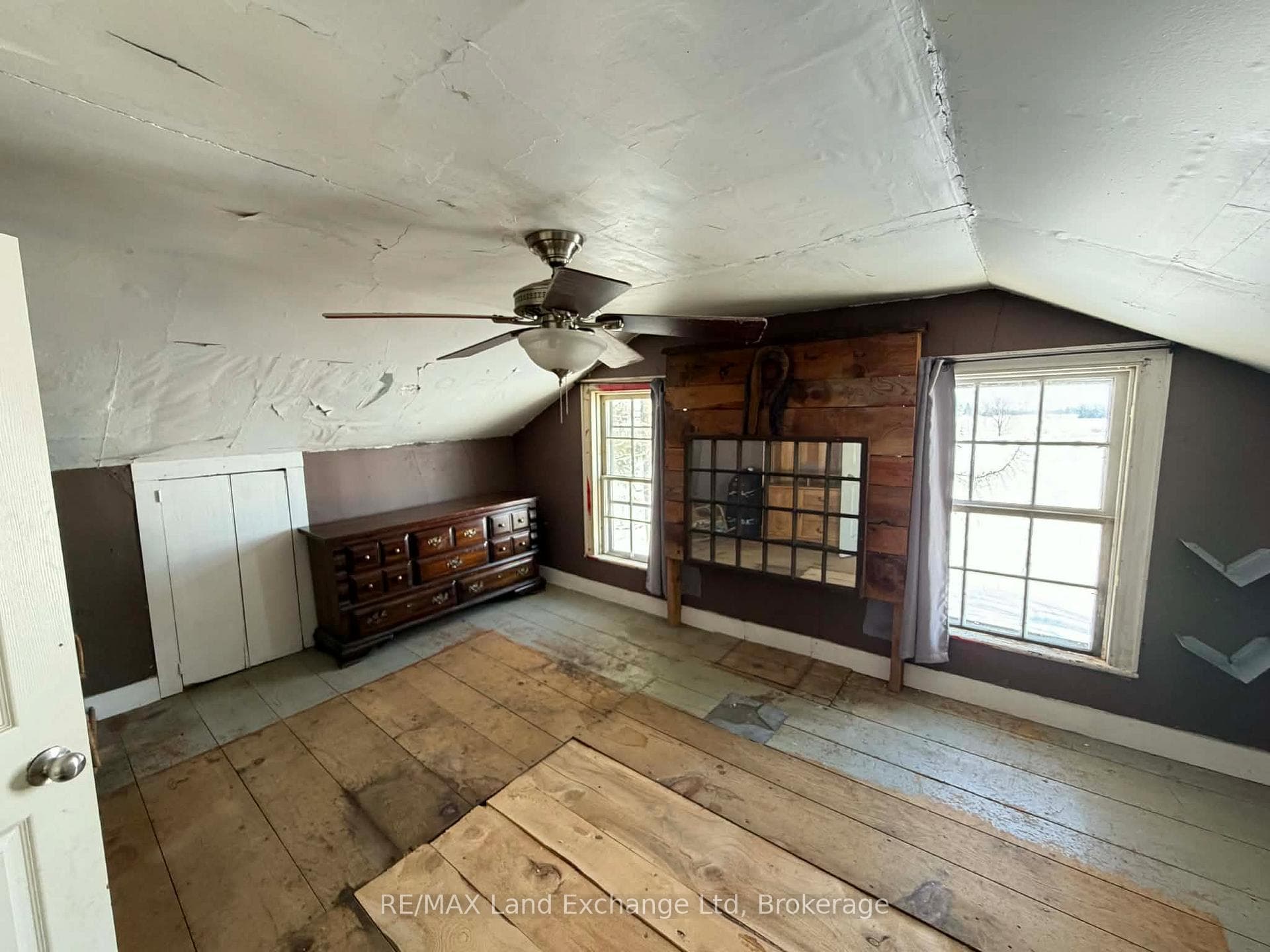 42451 Cranbrook Road photo 10
