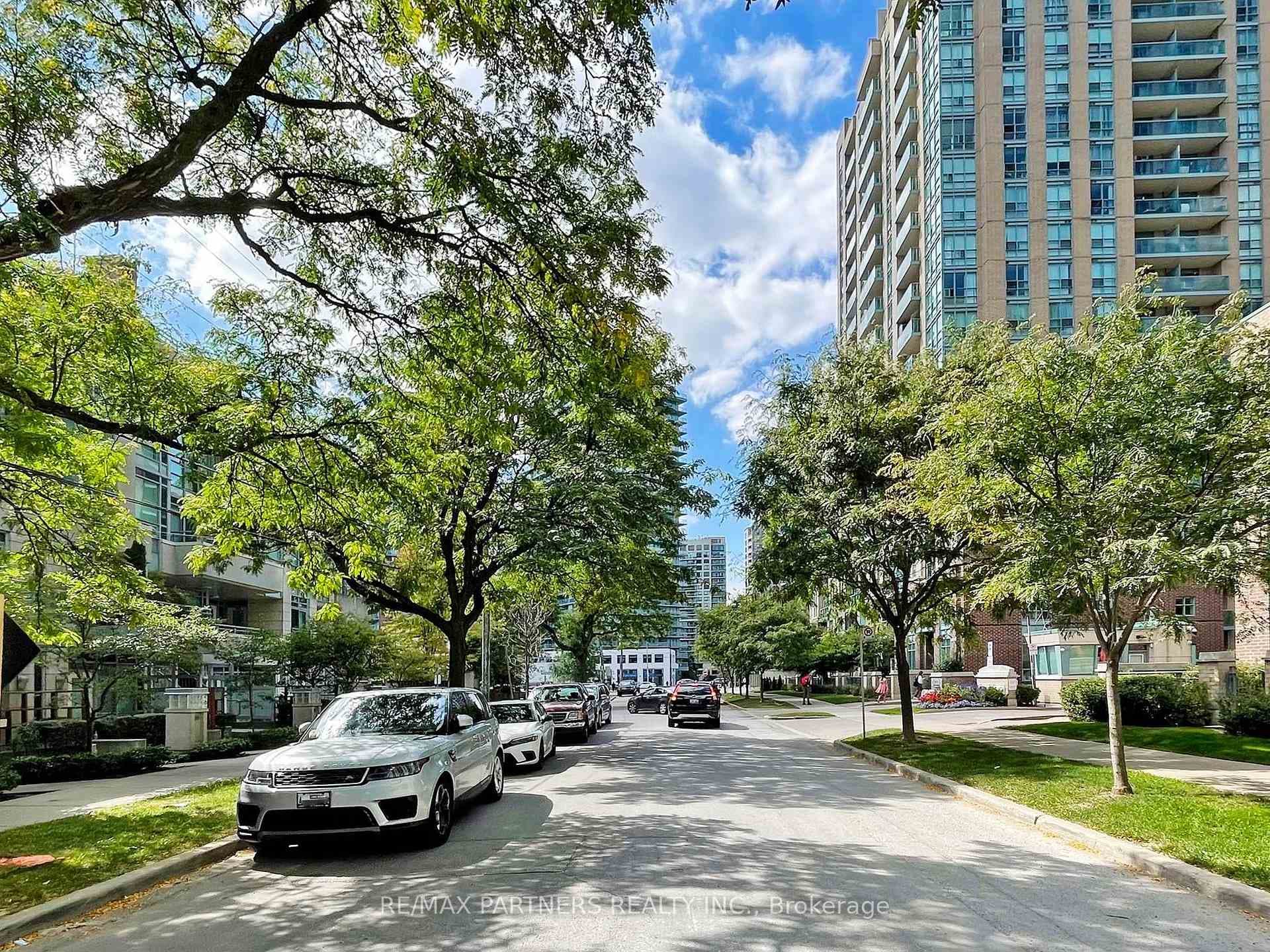 21 Olive Avenue Unit 210 photo 3