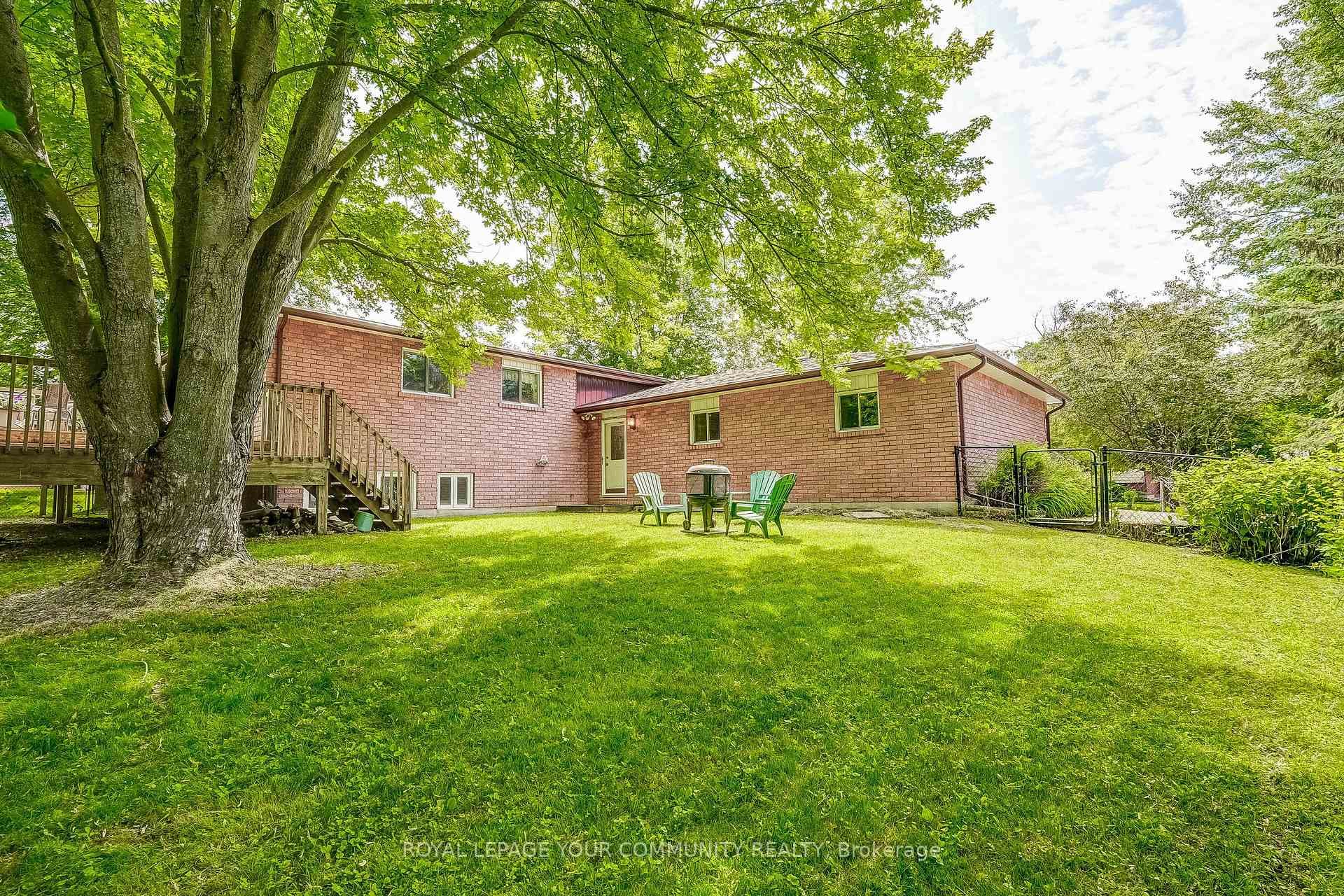 63 Highfield Crescent photo 39