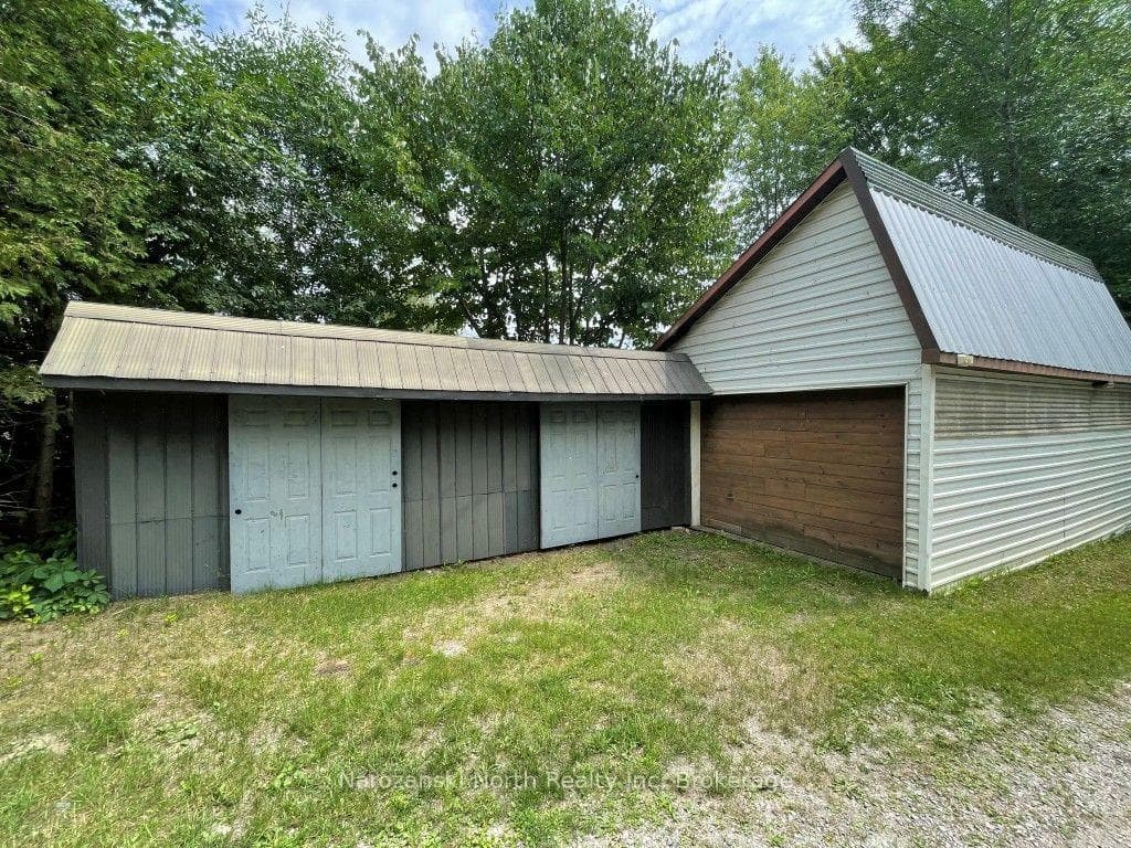 garage