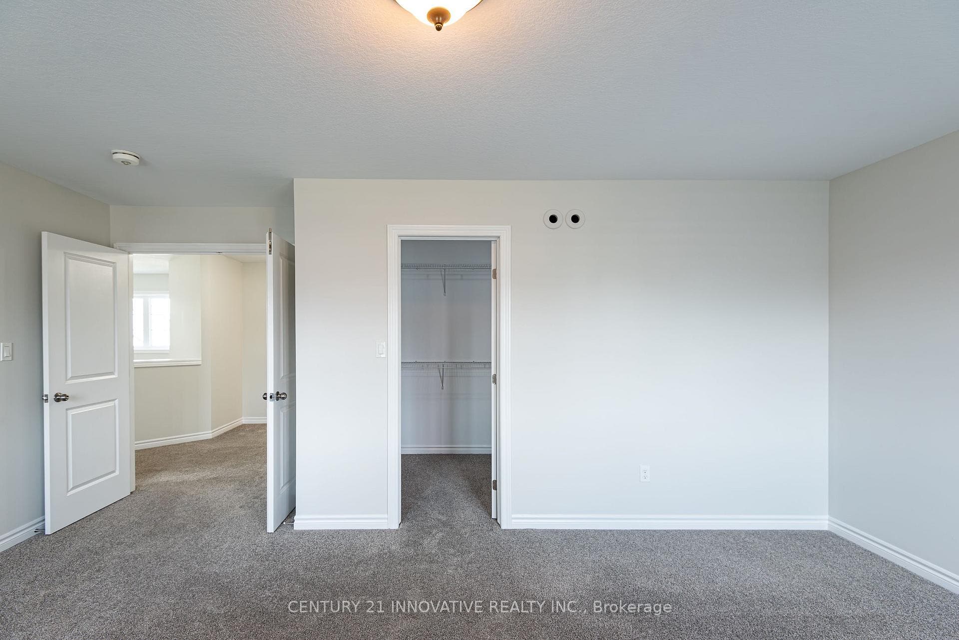 14 Oxford Terrace Unit Bsmt photo 10
