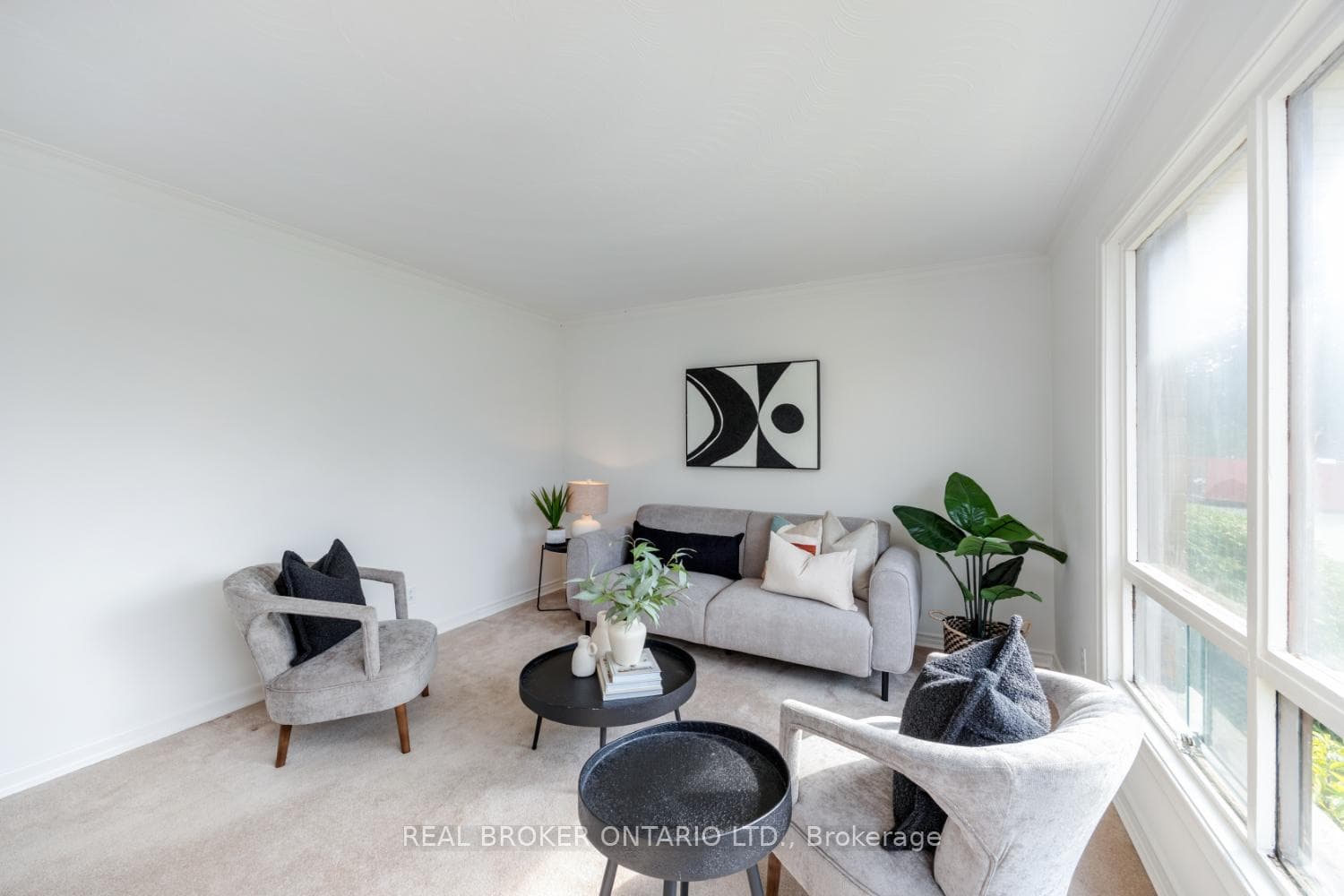 17 Jane Avenue photo 7