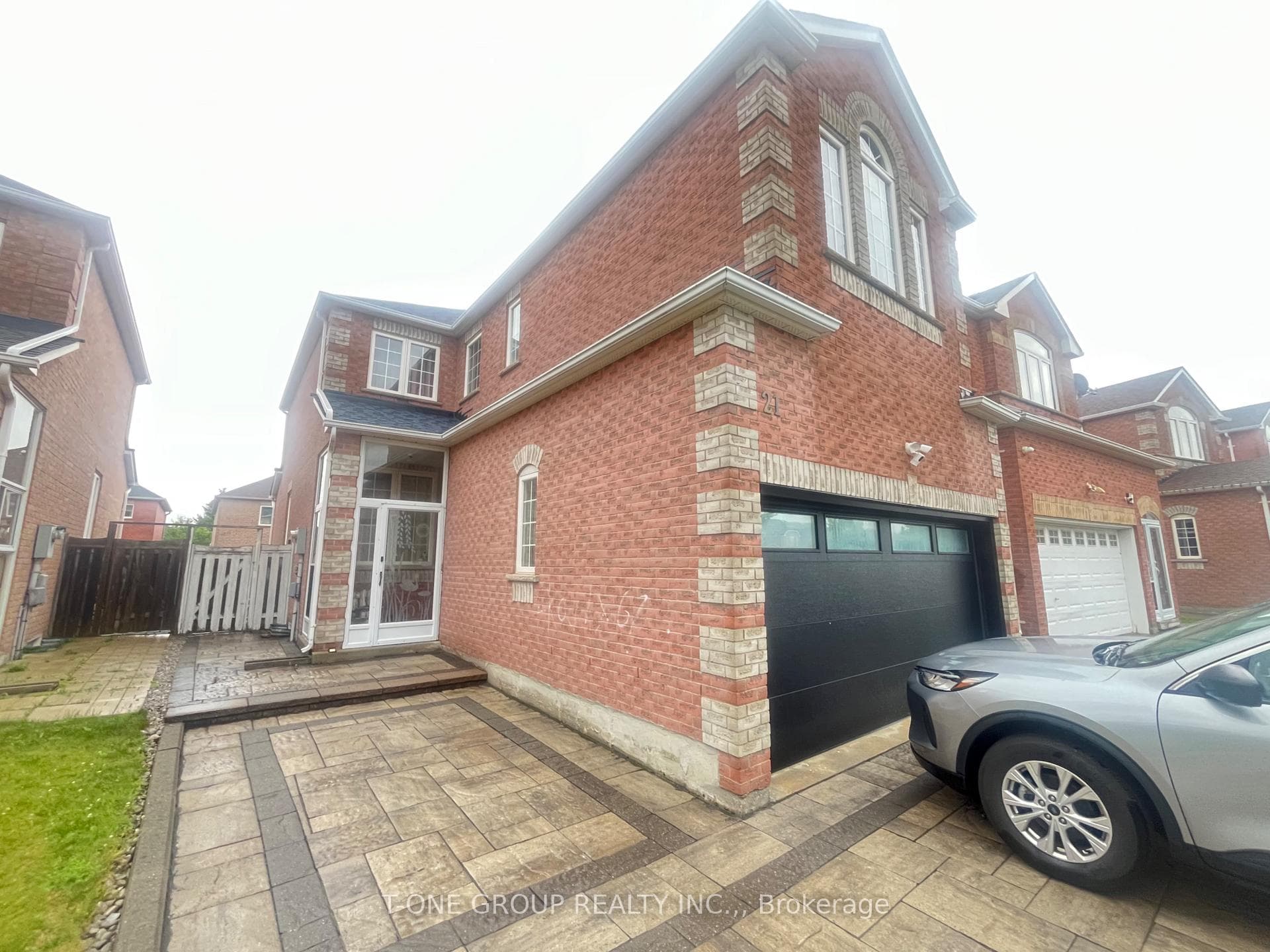 21 Mayflower Drive Unit Bsmt photo 2