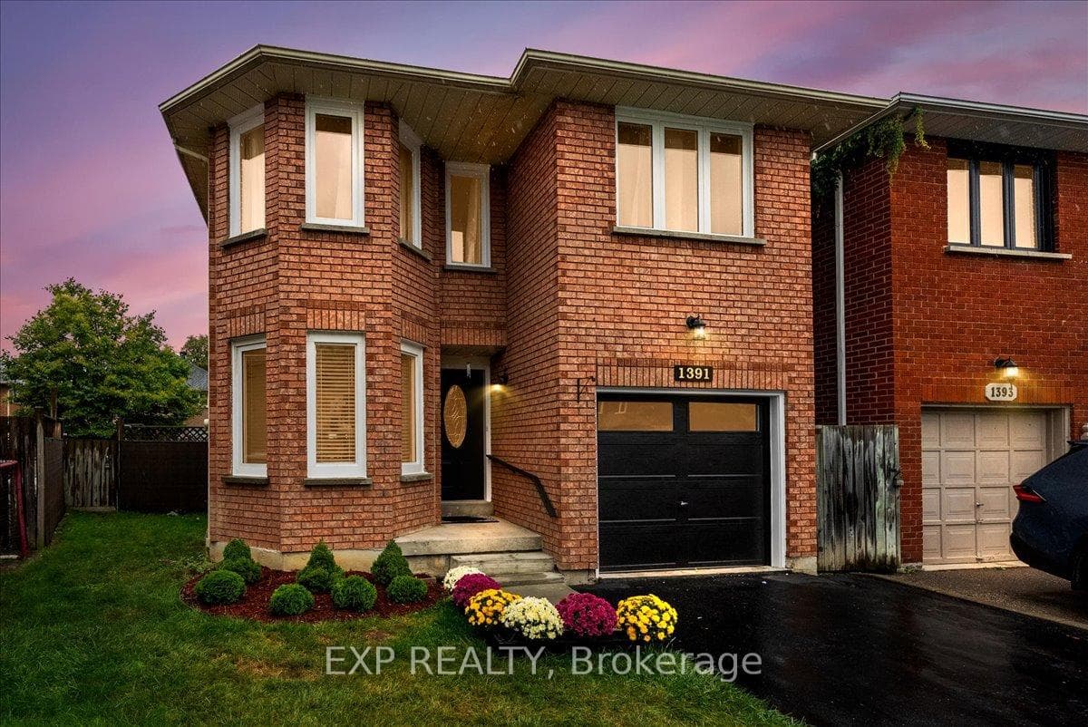 1391 Ferncliff Circle photo 1