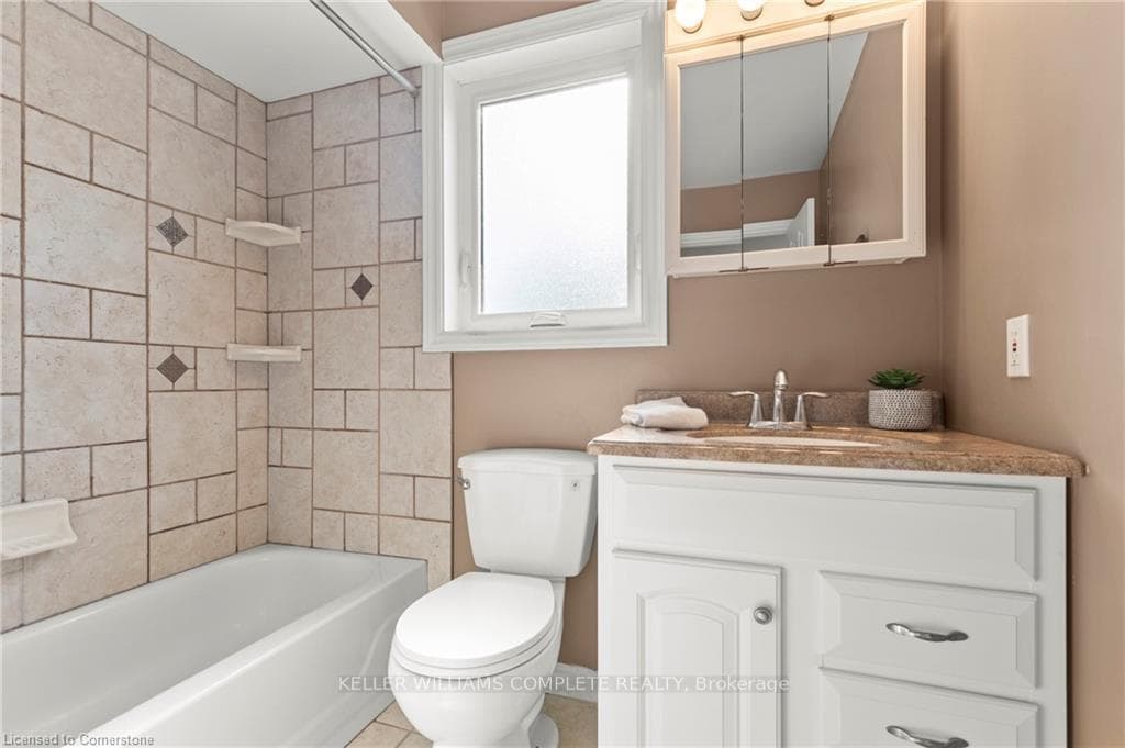 20 SLATER Court photo 16