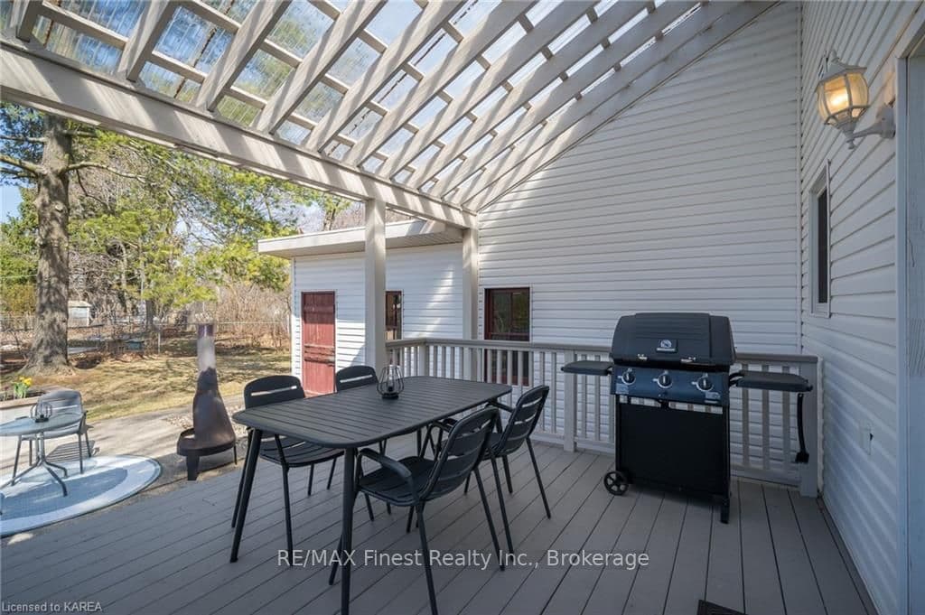 67 BAIDEN Street photo 34