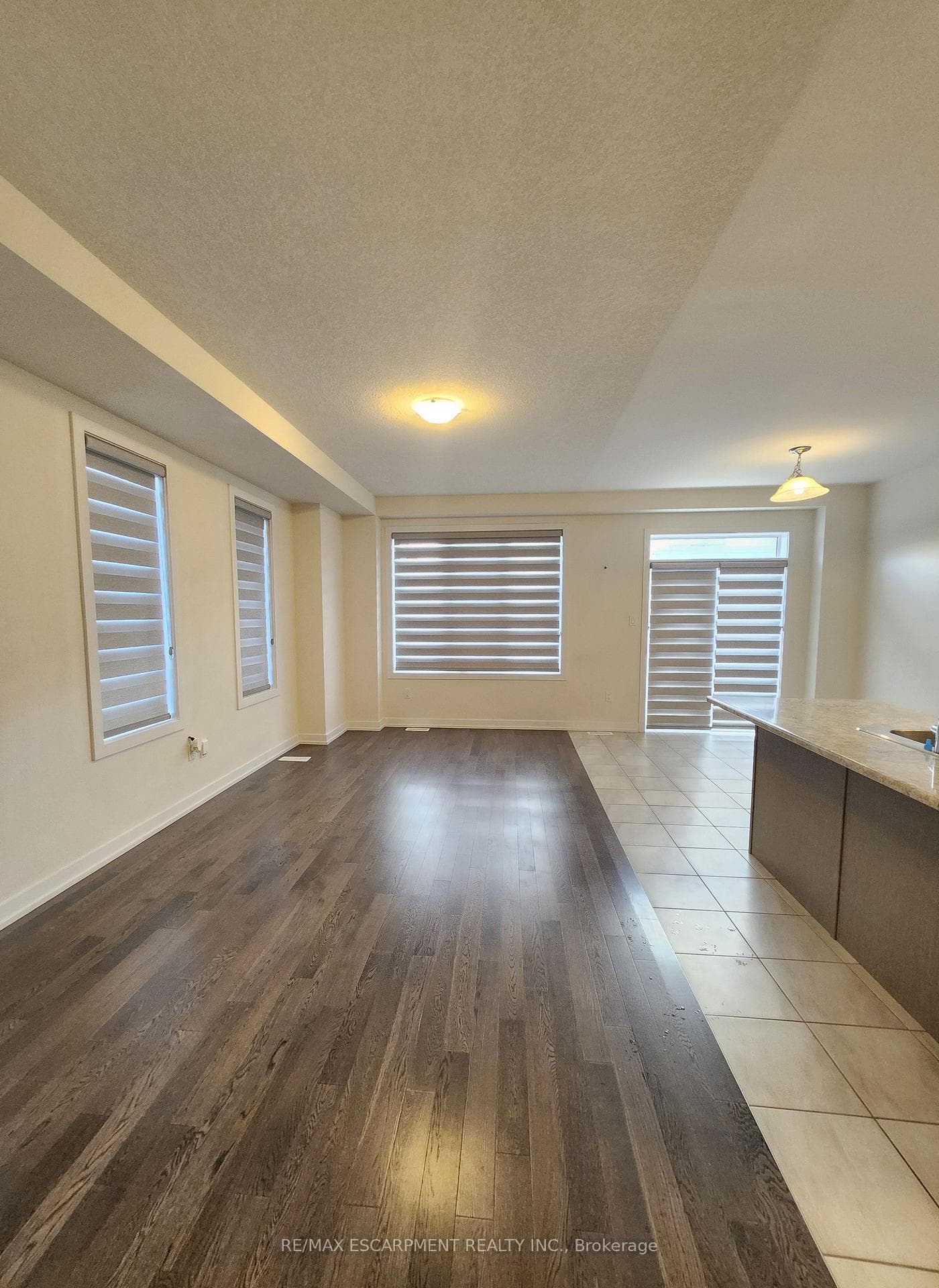173 Wilmot Road photo 7
