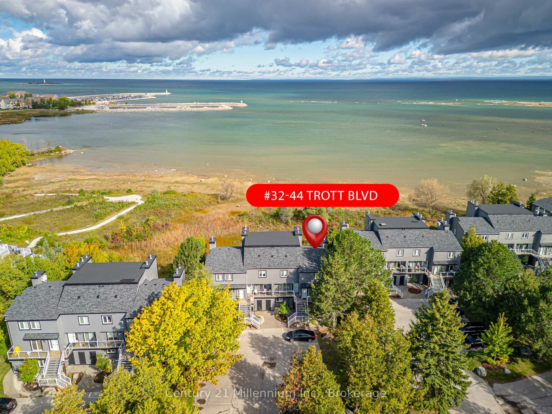 44 Trott Boulevard Unit 32 photo 6