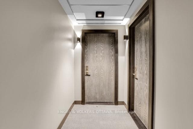 428 Sparks Street Unit 706 photo 4