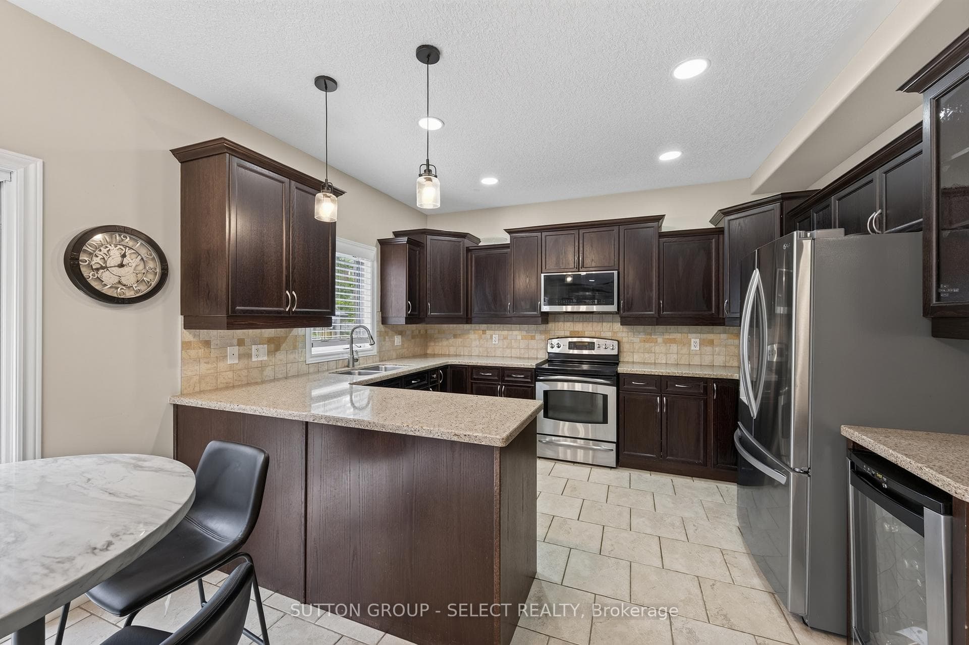 1388 Kains Woods Terrace photo 8