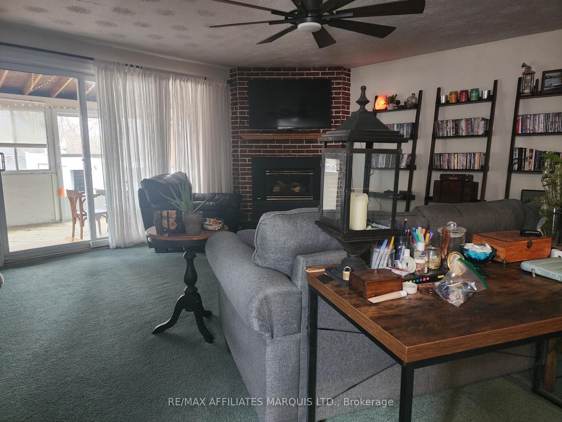 712 Eleventh Street photo 3