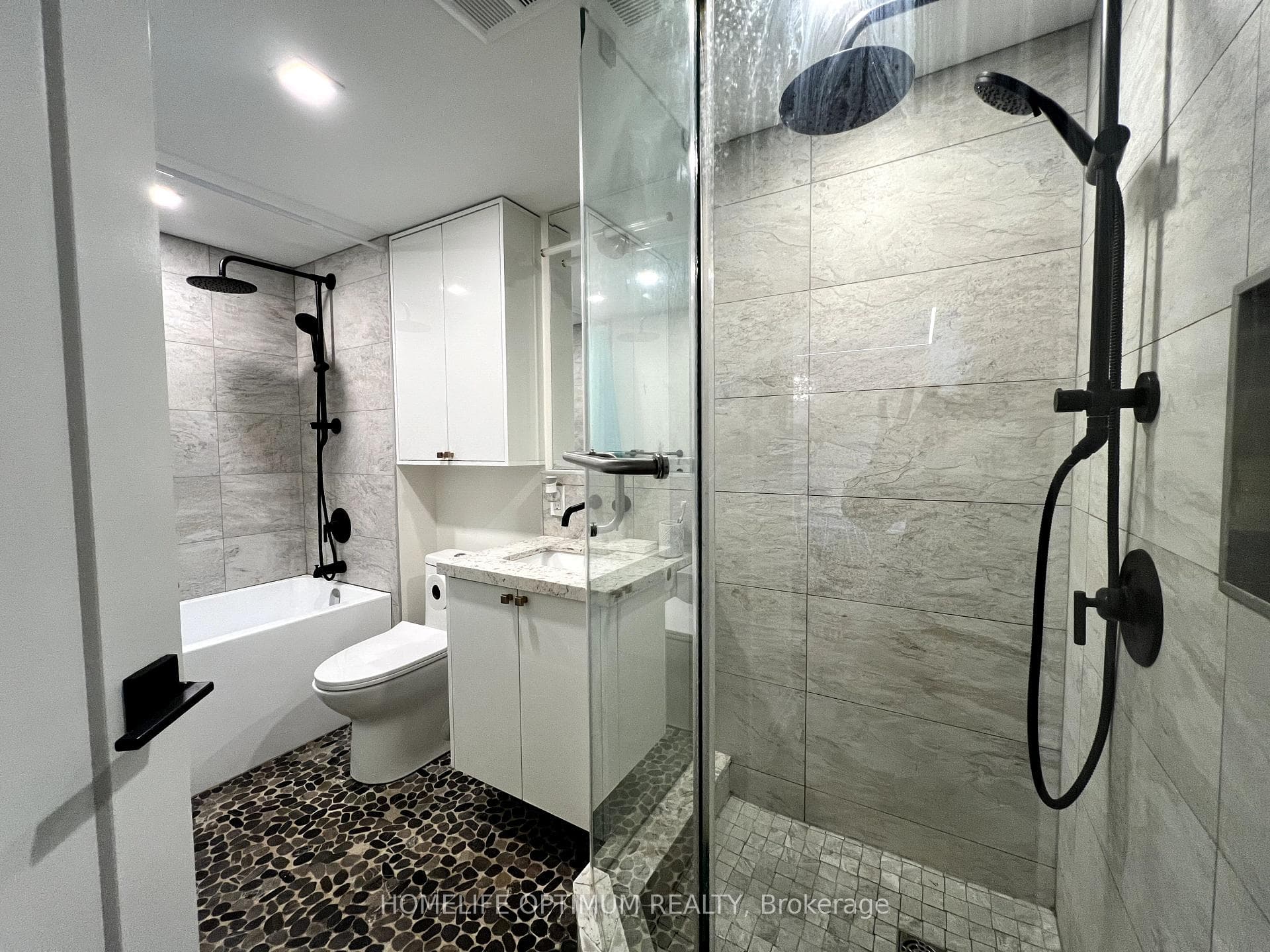 5795 Yonge Street Unit 211 photo 6