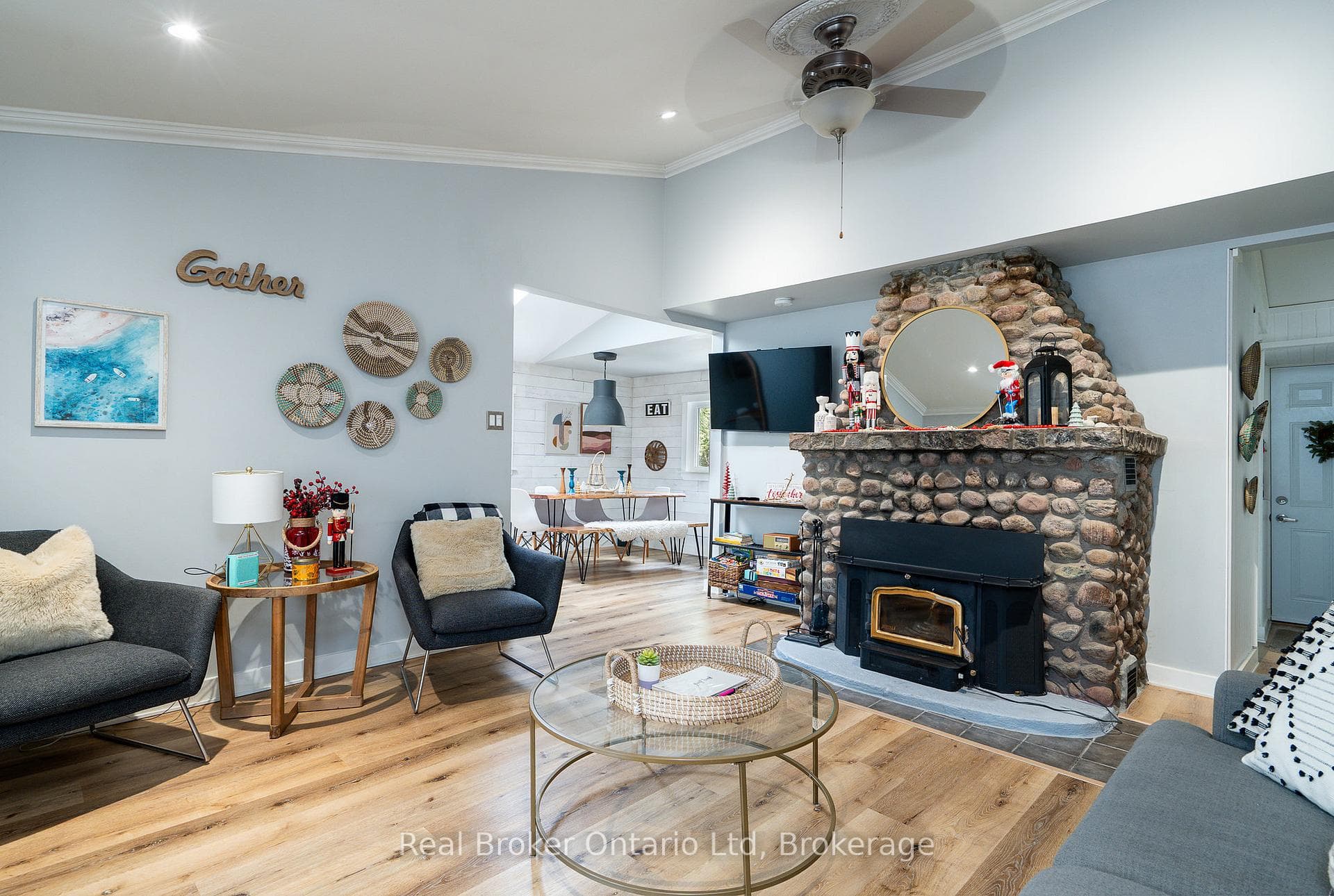 1071 LAWSON Road photo 10