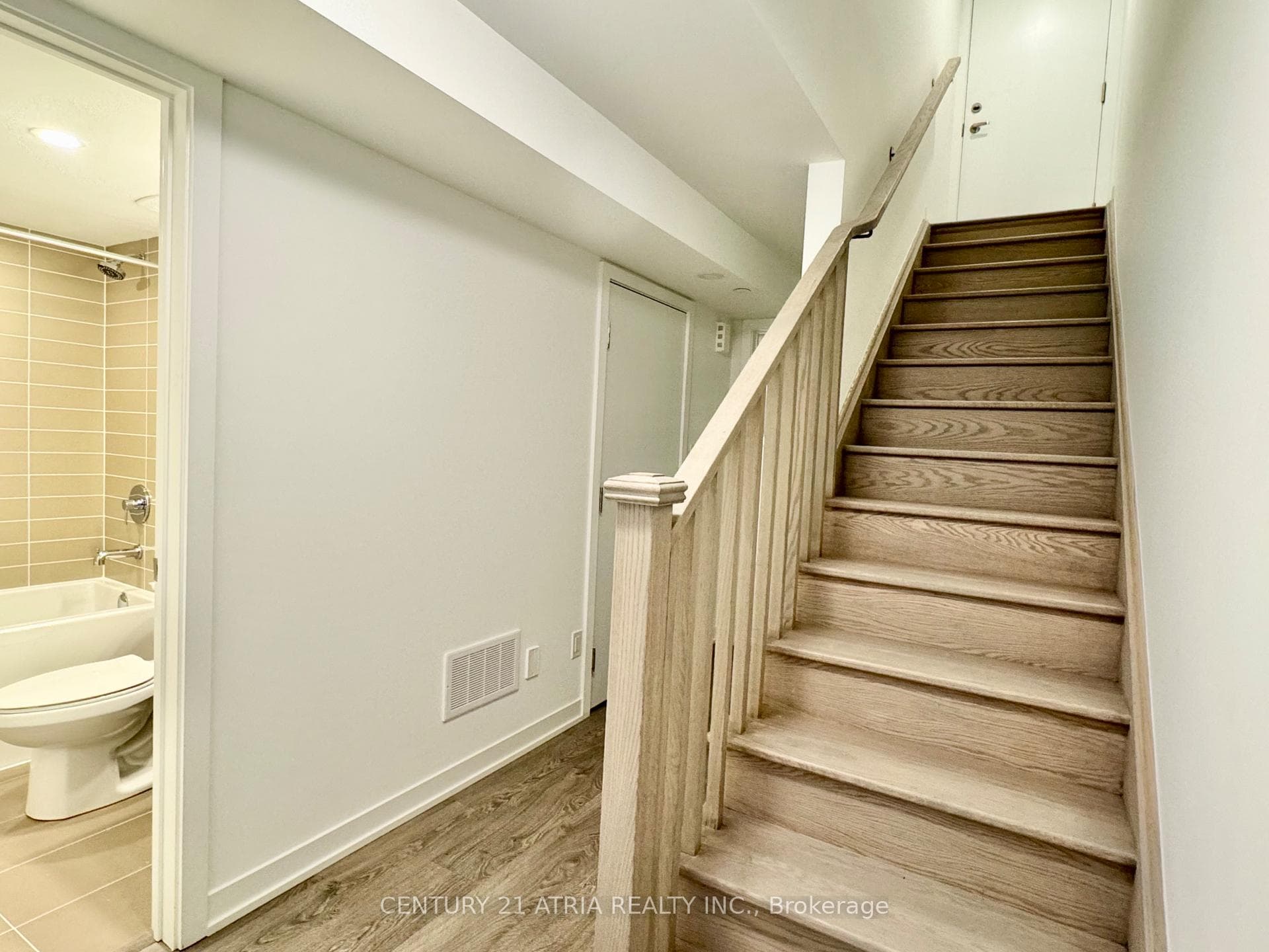 22 Deep Roots Terrace photo 12