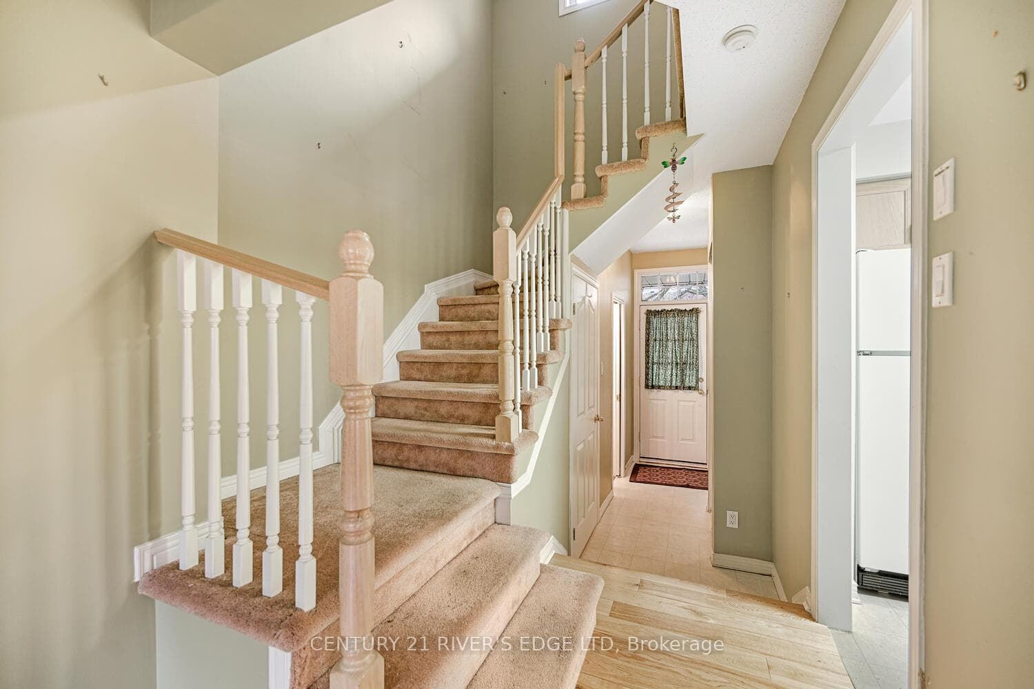 6 SUNNYBROOKE Drive photo 7