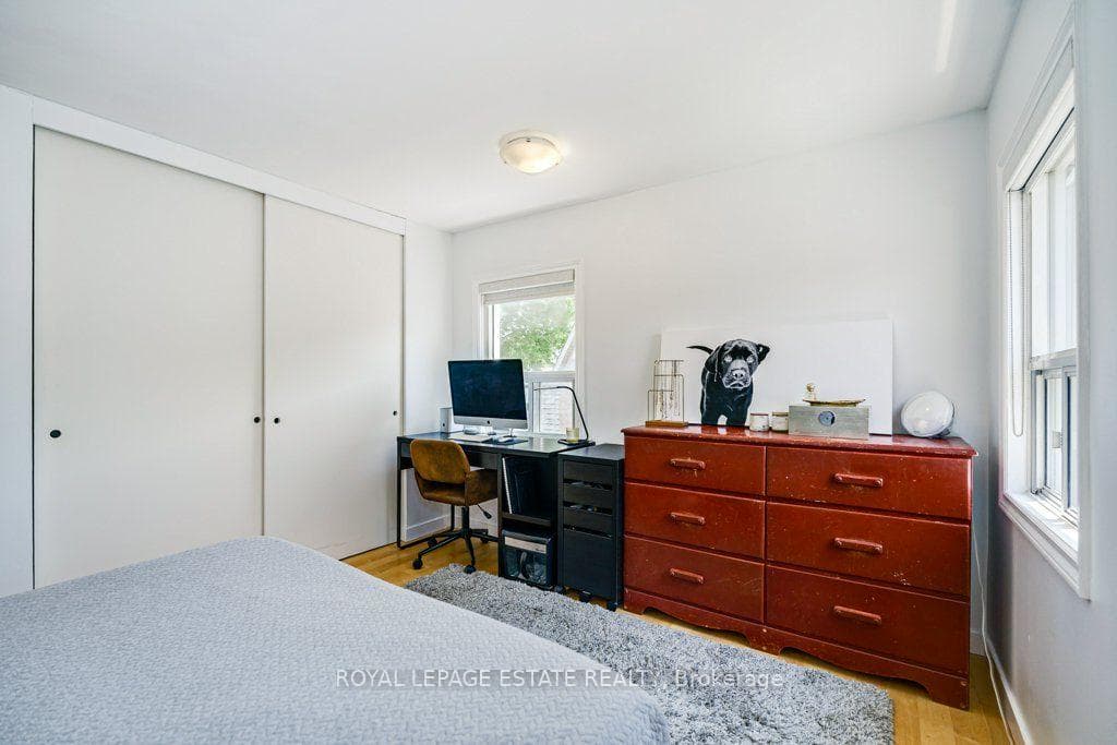 82 August Avenue photo 18