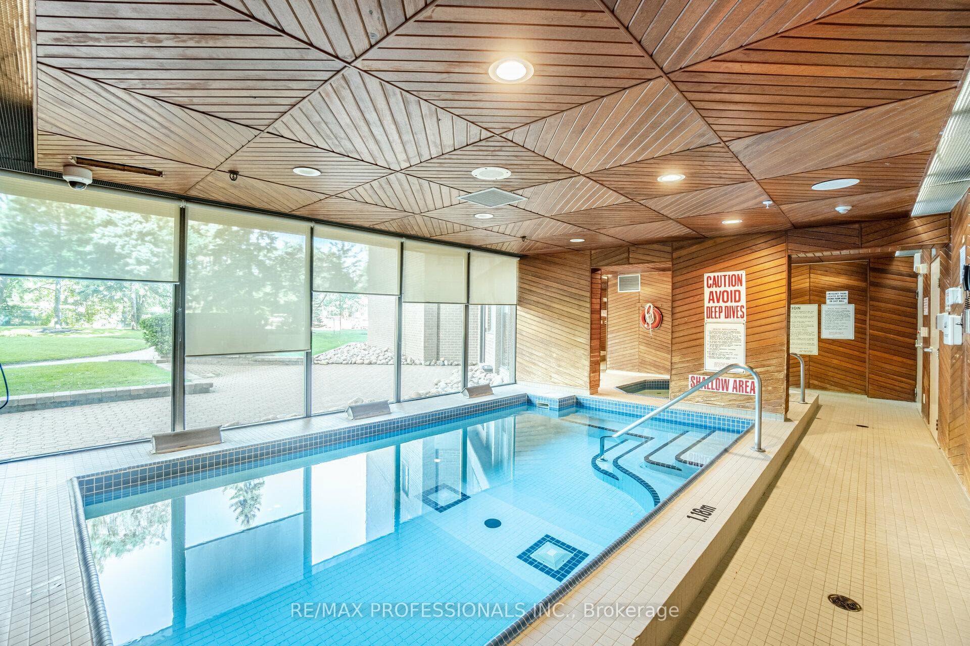 40 Richview Road Unit 410 photo 33