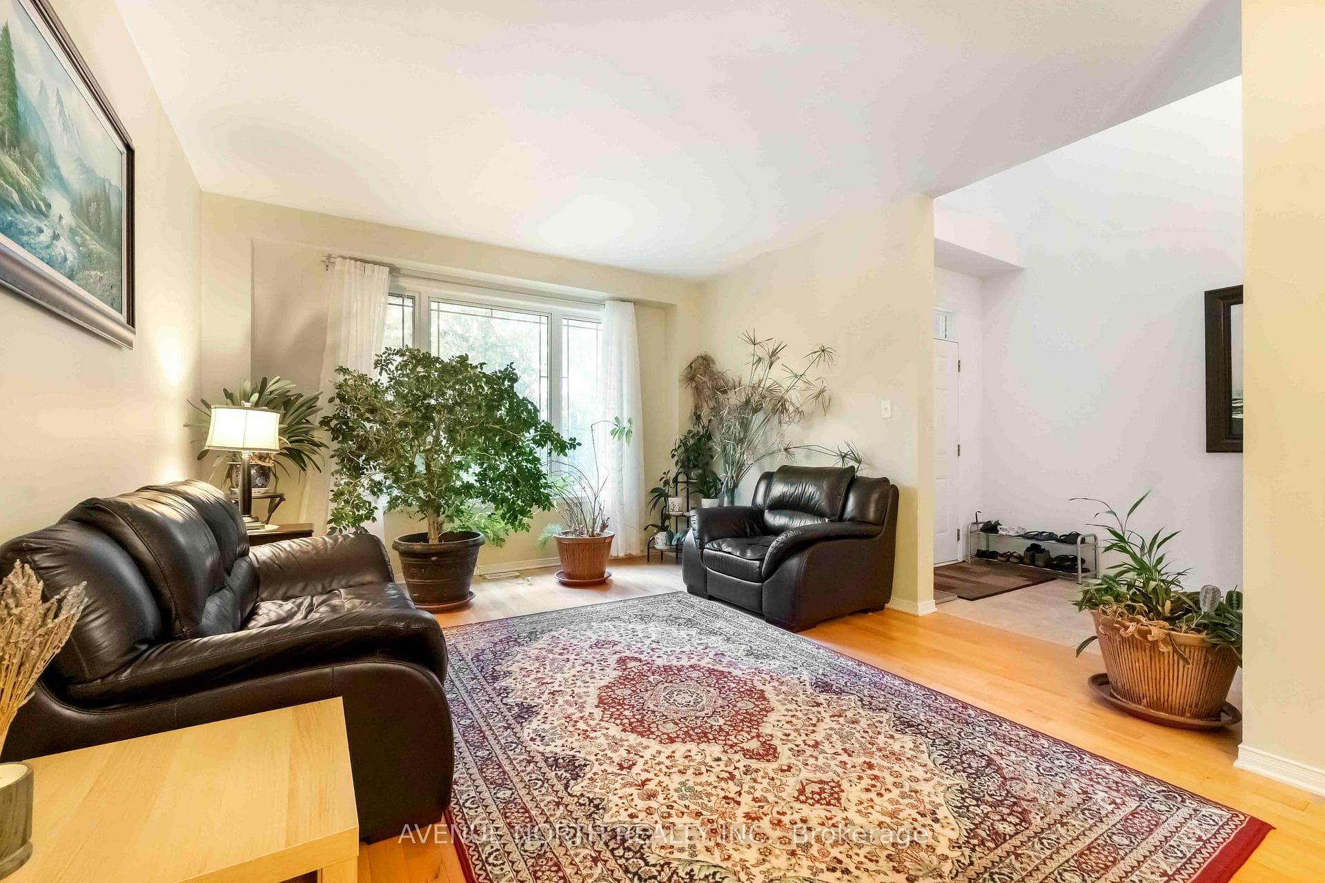 23 Hearthstone Place photo 6