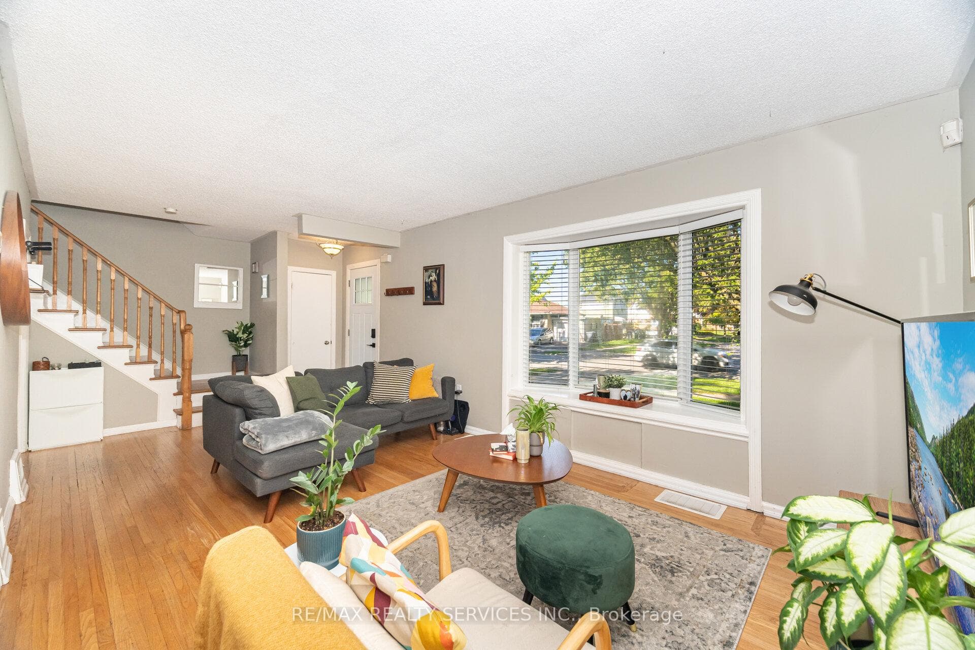 85 Eldomar Avenue photo 10