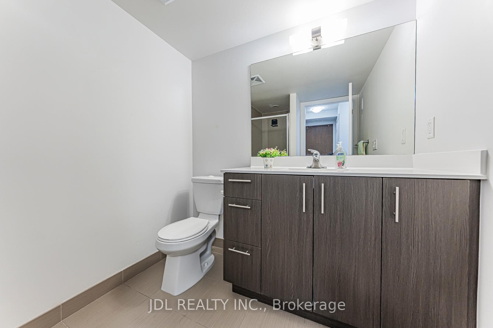 255 Village Green Square Unit 1402 photo 19