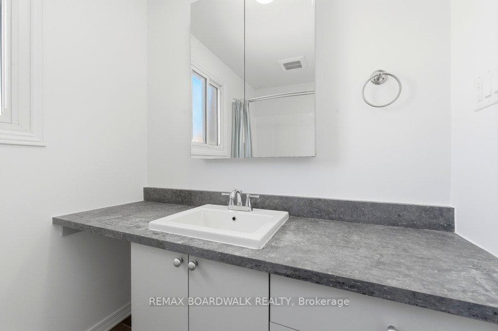 2210 Loyola Avenue Unit 47 photo 26