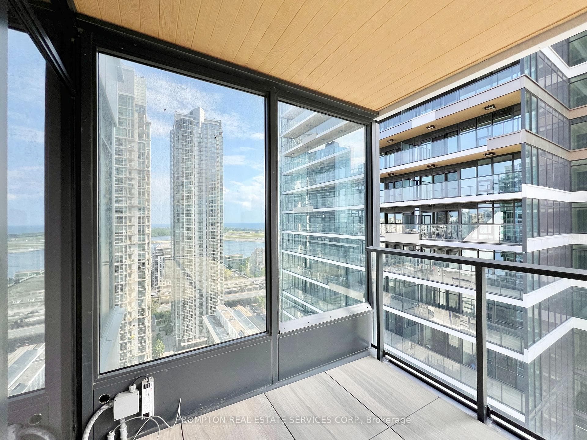 1 Concord Cityplace Way Unit 2810 photo 27