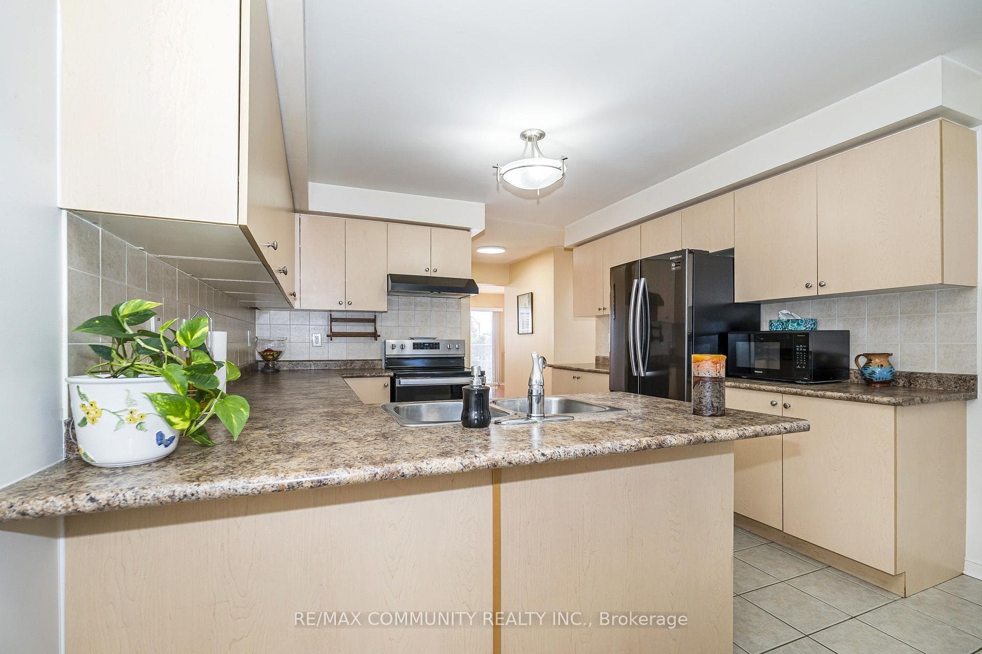 209 Old Harwood Avenue photo 15