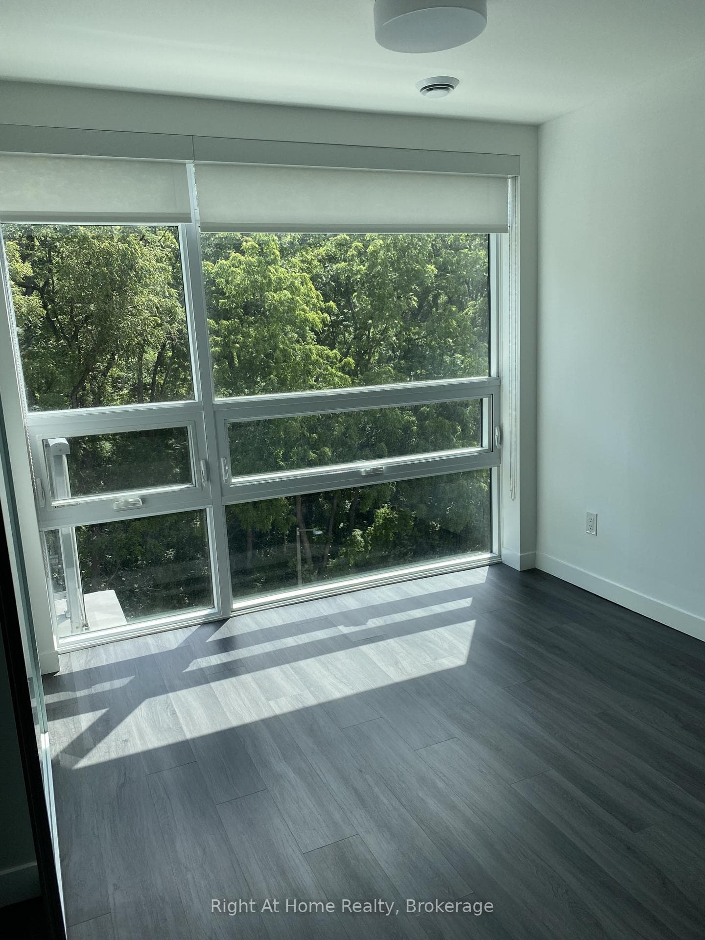 455 Charlton Avenue Unit 606 photo 6