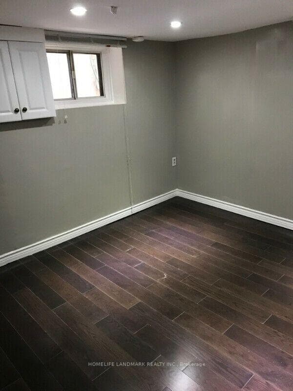 937 Dufferin Street Unit Upper photo 10