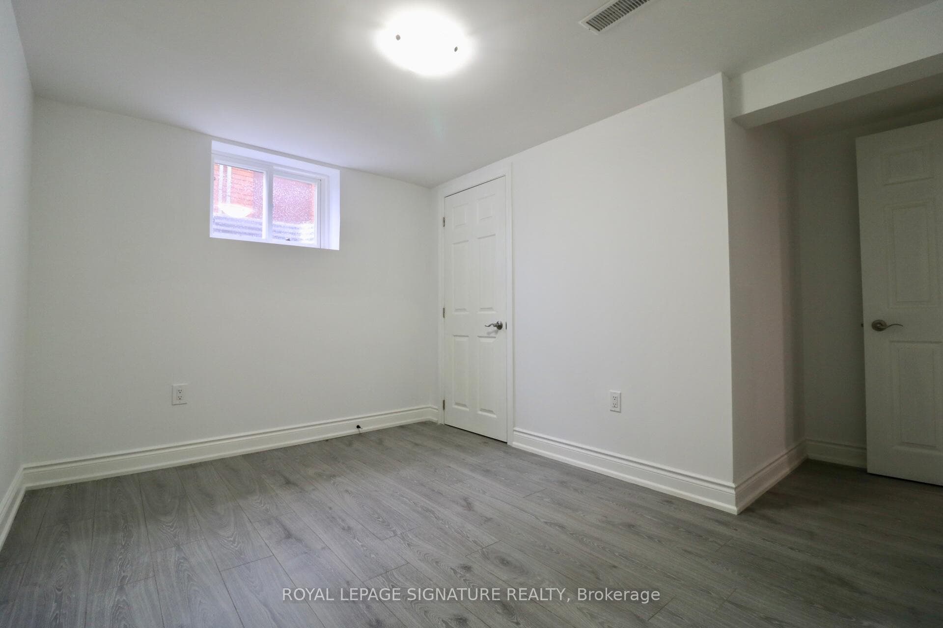 309 Cranbrook Drive Unit Bsmt photo 4
