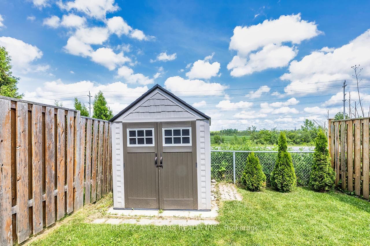 97 Lorne Street photo 31