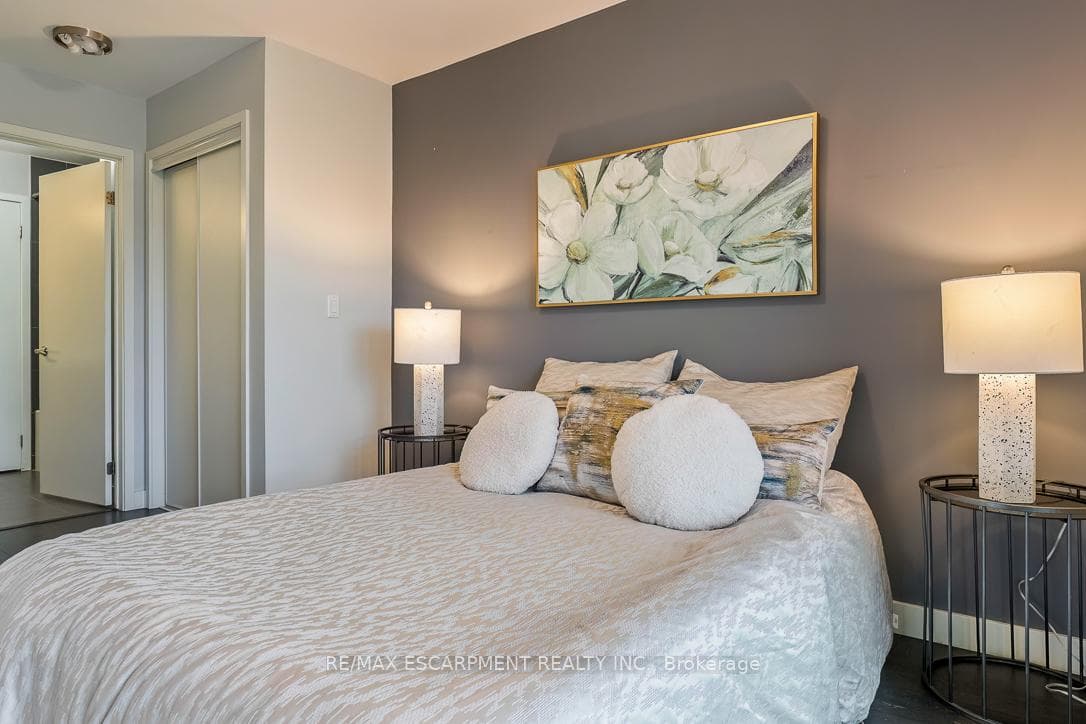 150 Sabina Drive Unit 303 photo 22