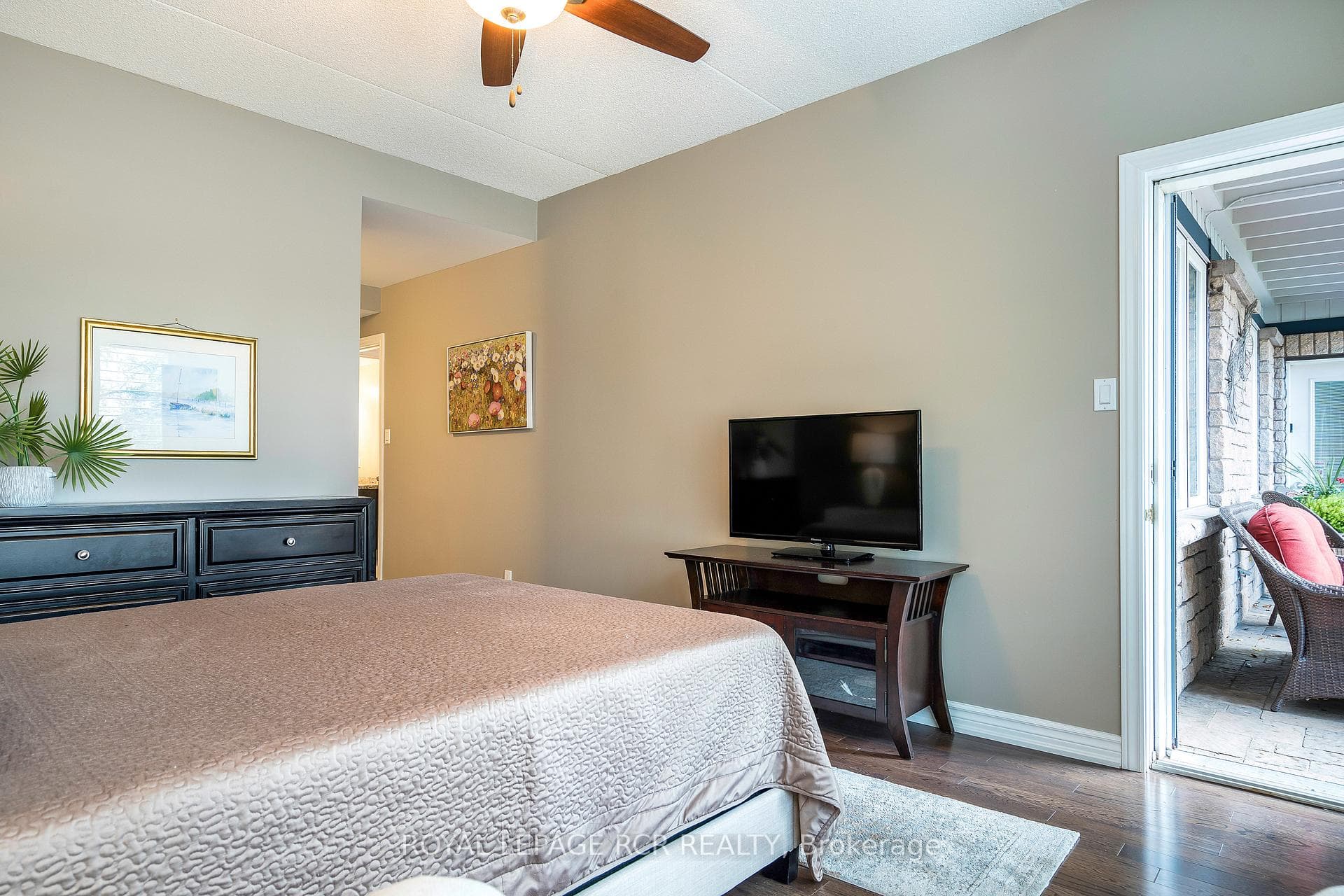 750 Johnston Park Unit 1002 photo 17