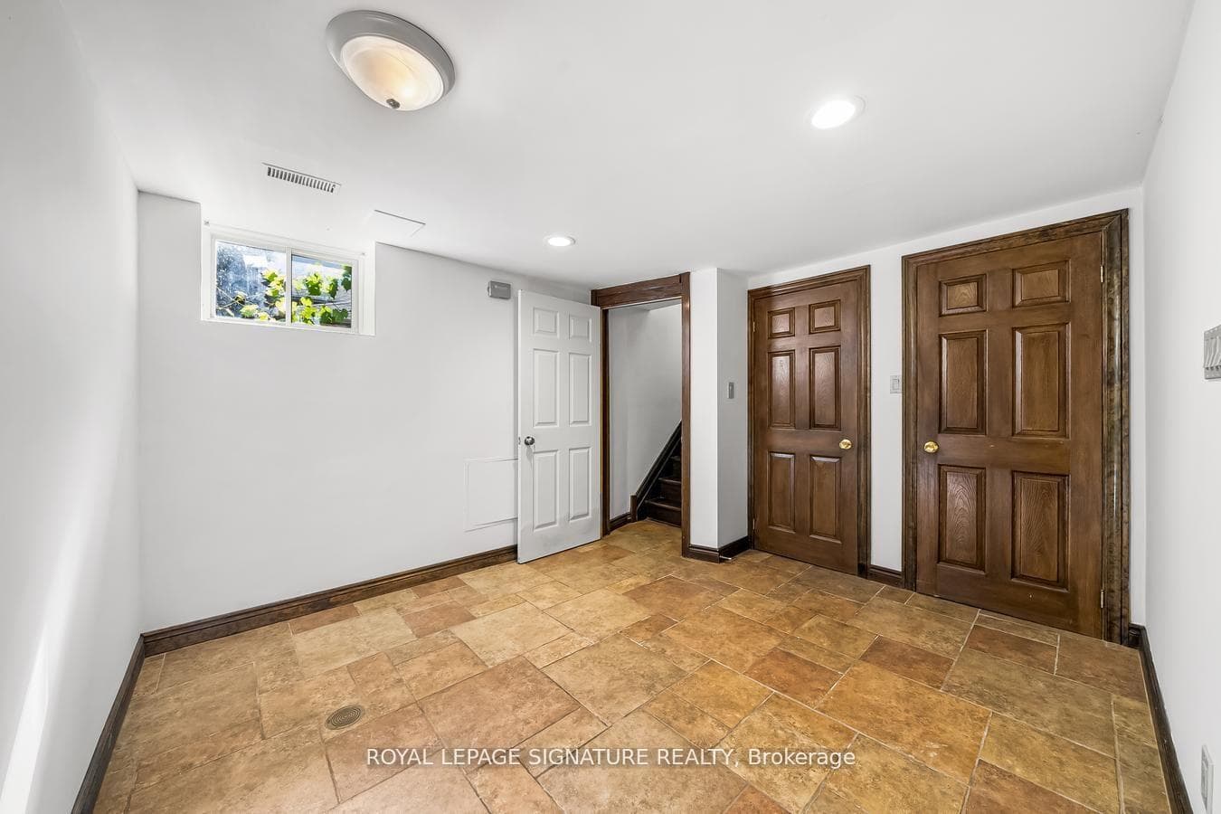 21 Broadlands Boulevard photo 26
