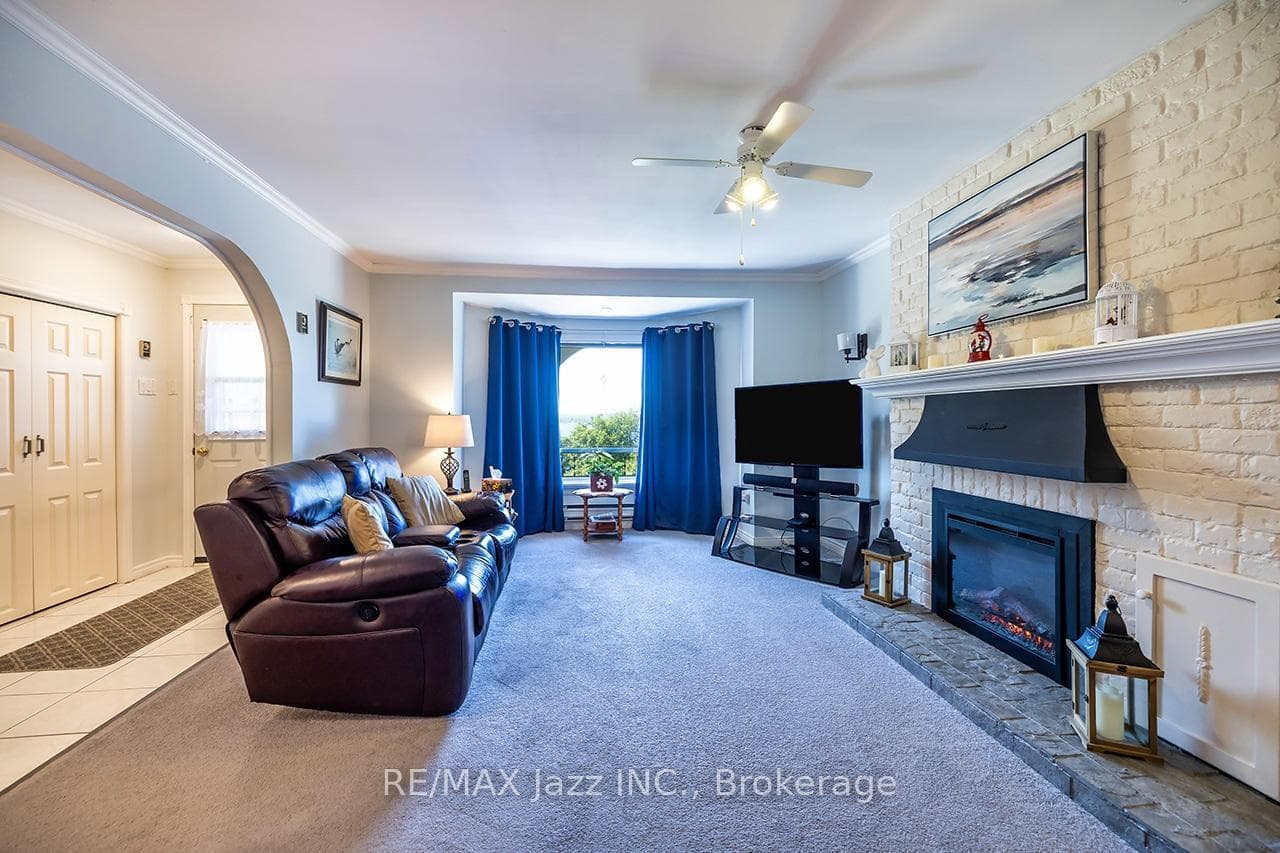 835 Cedar Glen Road photo 11