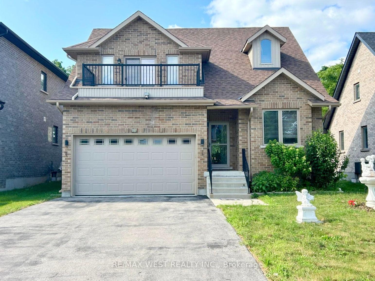 69 Peterson Street photo 1